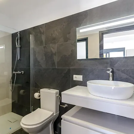 Seaside In With Garden And Pool View Villa *
